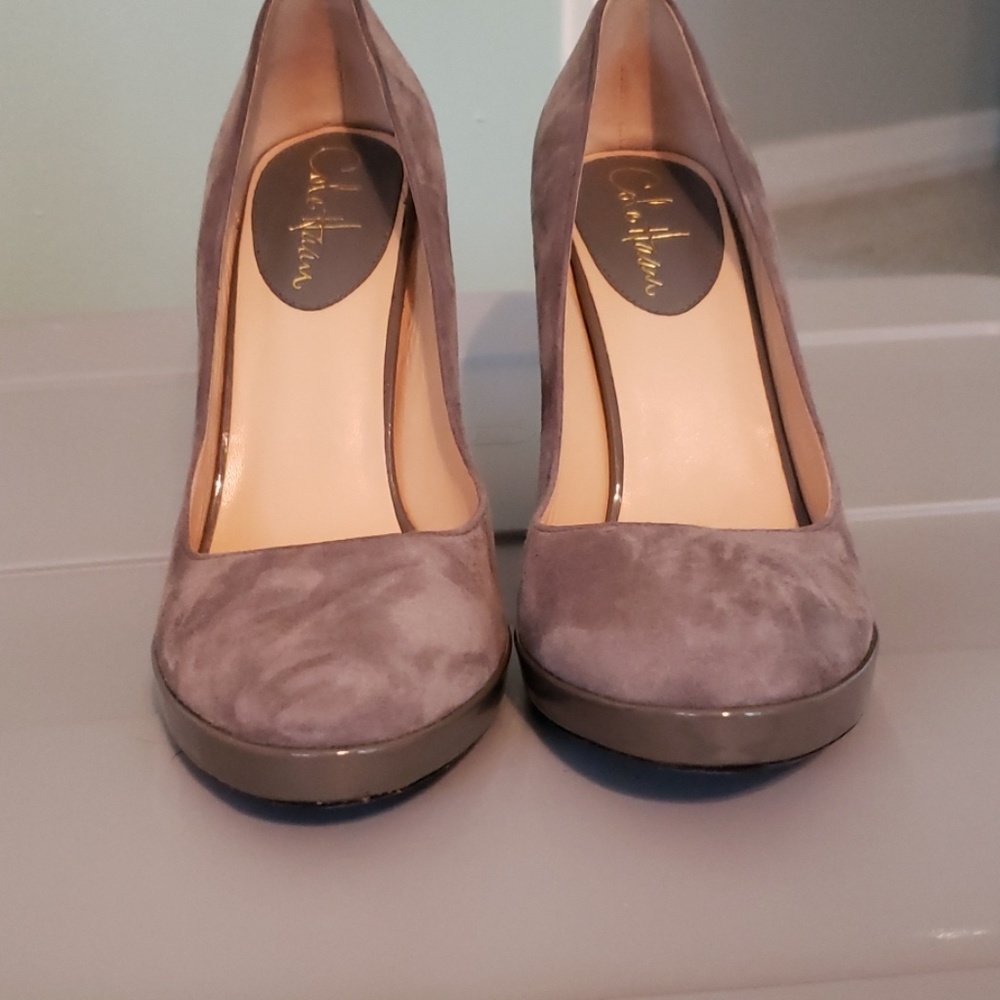 Cole Haan size 7 gray suede platform pumps